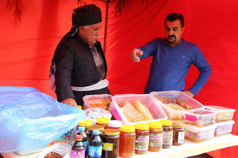 Dozens of beekeepers participated in Sulaimani honey festival, Nov. 8, 2018. (Photo: Ibrahim Fatah)